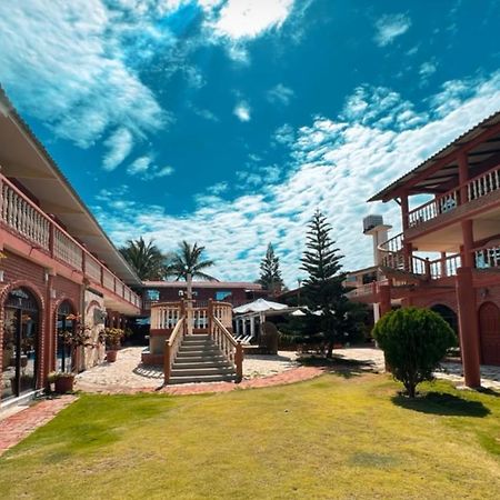Suite Hotel Romanos ปลายาส ภายนอก รูปภาพ