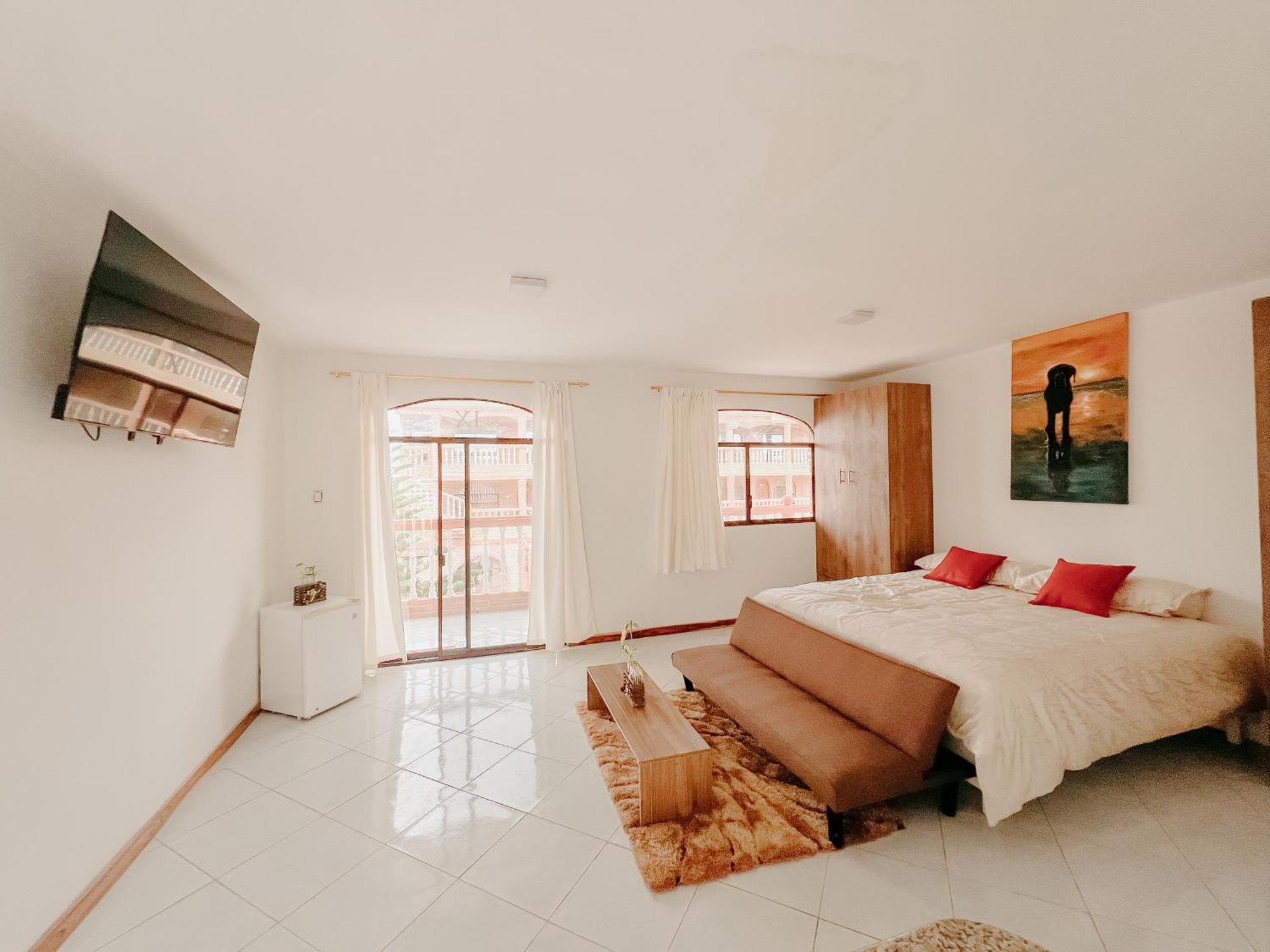 Suite Hotel Romanos ปลายาส ภายนอก รูปภาพ